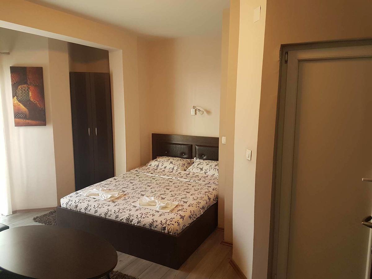 Villa Piano&Bar Ohrid Bagian luar foto