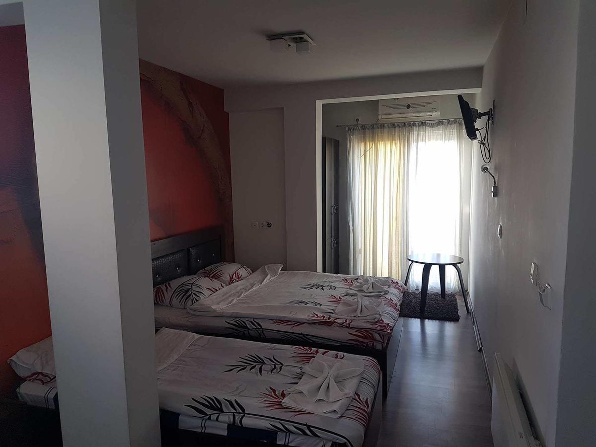 Villa Piano&Bar Ohrid Bagian luar foto